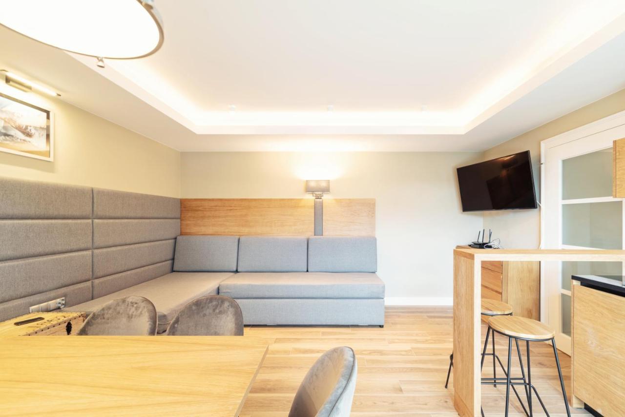 Grand Apartments - Superior apartment in a luxury closed estate Sopot Extérieur photo